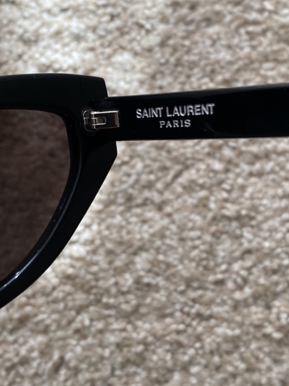 Saint Laurent Black Cat-Eye Sunglasses with Dark Lenses SL 215 GRACE - Picture 5 of 8